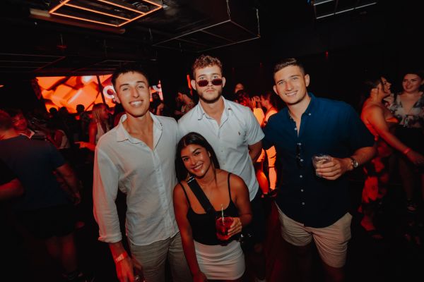 Night Out Best Beaches Gold Coast Wicked Nightlife Tours