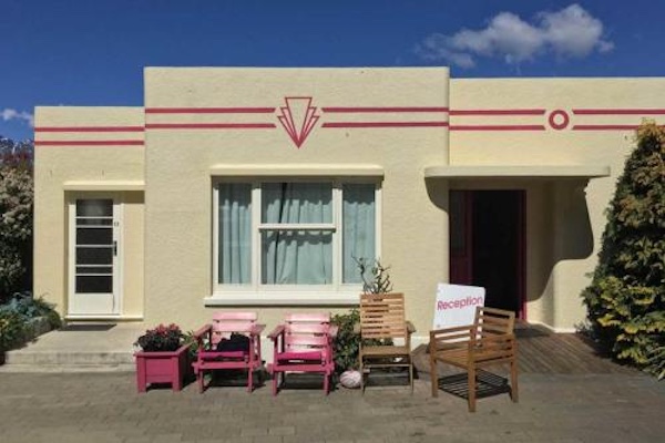 Deco Backpackers Queenstown Bno